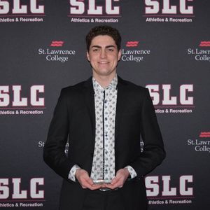 Meet your Posher, Carter